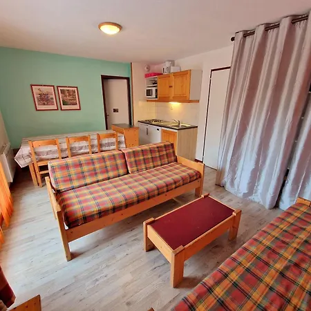 42m², 2 Pieces + Cabine, 6-8 Pers, Coeur De Station, Proche Pistes Et Commerces - Fr-1-265-195 * Valfrejus